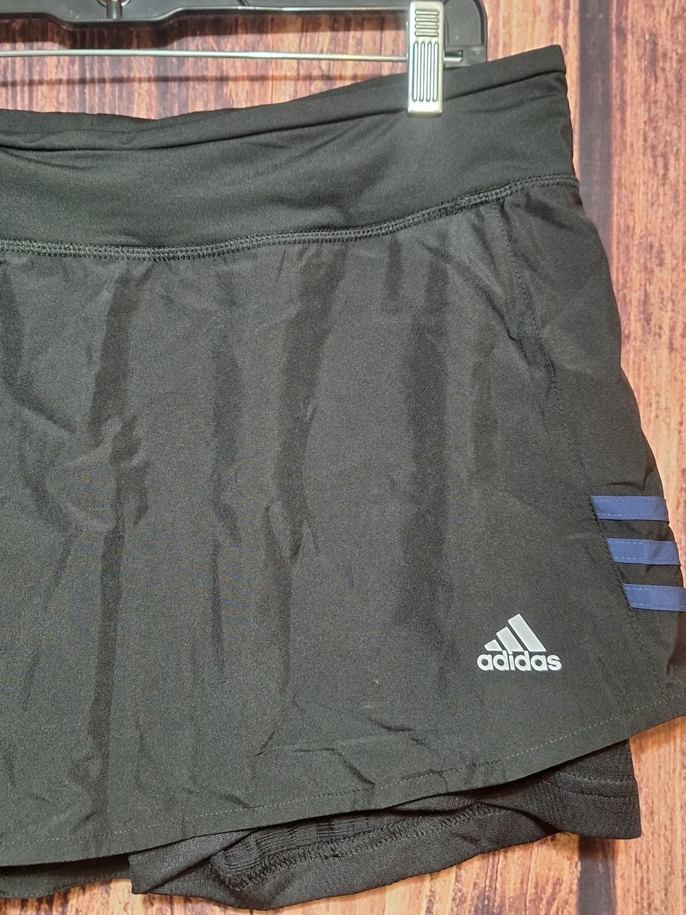 adidas Black Skort with Blue Stripe Accents Womens Size Large NWT